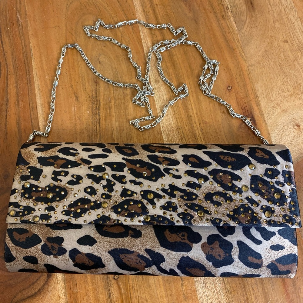🔶KGB Studio Leopard Print Chain Clutch